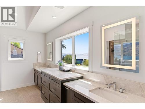 Spa-like ensuite that connects to the primary on the second level - 2090 Bennett Road, Kelowna, BC - Indoor Photo Showing Bathroom