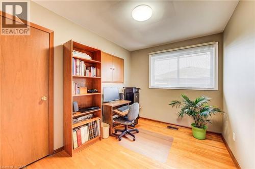 18 Queenston Crescent, Kitchener, ON - Indoor Photo Showing Office