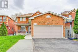 UPPER - 5295 THORNWOOD DRIVE Mississauga, ON L4Z 3J3