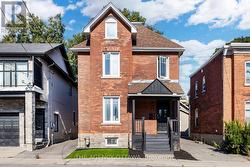 57 LEES AVENUE  Ottawa, ON K1S 0B8