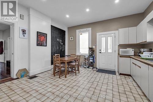 Kitchen #1 - Main Level Unit - 57 Lees Avenue, Ottawa, ON - Indoor
