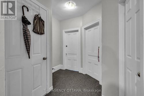 Hallway Unit #2 - Off Stairs / Entrance to Unit #2 - 57 Lees Avenue, Ottawa, ON - Indoor Photo Showing Other Room
