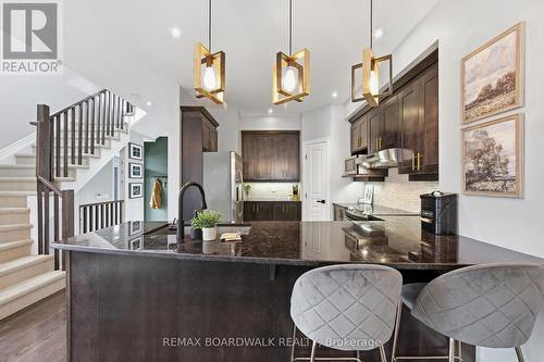375 Cooks Mill Crescent, Ottawa, ON - Indoor Photo Showing Other Room