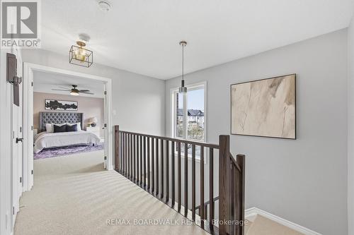 375 Cooks Mill Crescent, Ottawa, ON - Indoor Photo Showing Other Room