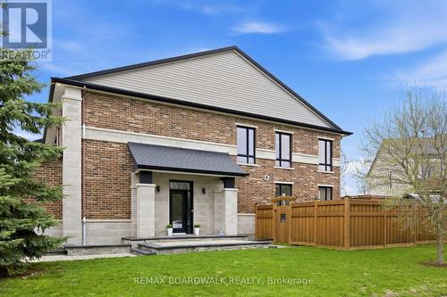 375 Cooks Mill Crescent, Ottawa, ON - Outdoor