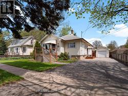 426 GENEVA STREET St. Catharines (Vine/Linwell), ON L2N 2H1