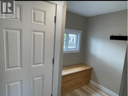 121 Willow Street, Kamloops, BC - Indoor Photo Showing Other Room