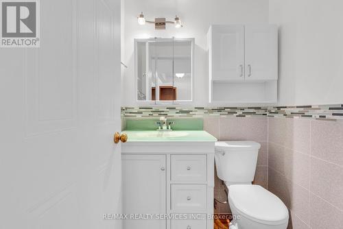 9 - 245 Bishop Street S, Cambridge, ON - Indoor Photo Showing Bathroom