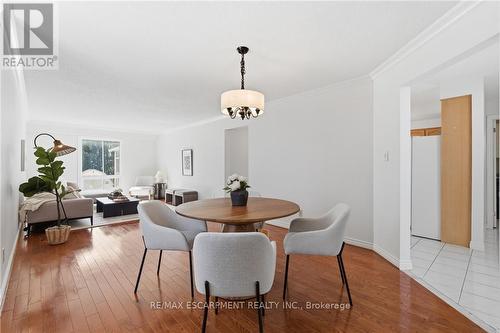 12 Sumner Crescent, Grimsby, ON - Indoor Photo Showing Dining Room