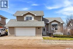 104 Park STREET Grand Coulee, SK S4M 0A3