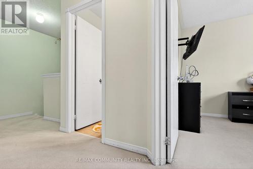 1210 Meath Drive, Oshawa, ON - Indoor Photo Showing Bedroom