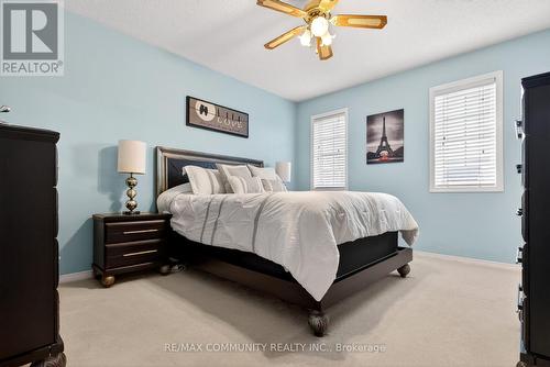 1210 Meath Drive, Oshawa, ON - Indoor