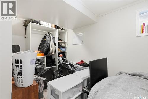 1032 9Th Street E, Saskatoon, SK - Indoor Photo Showing Bedroom