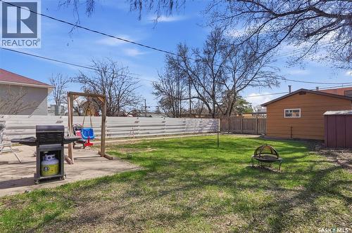 1032 9Th Street E, Saskatoon, SK - Outdoor