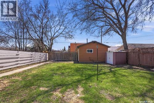 1032 9Th Street E, Saskatoon, SK - Outdoor