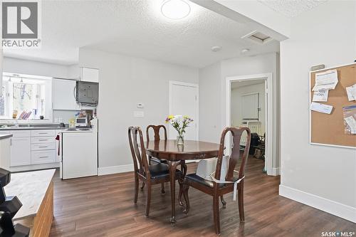 1032 9Th Street E, Saskatoon, SK - Indoor Photo Showing Dining Room