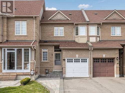 44 VENTURE AVENUE  Richmond Hill, ON L4S 2R4