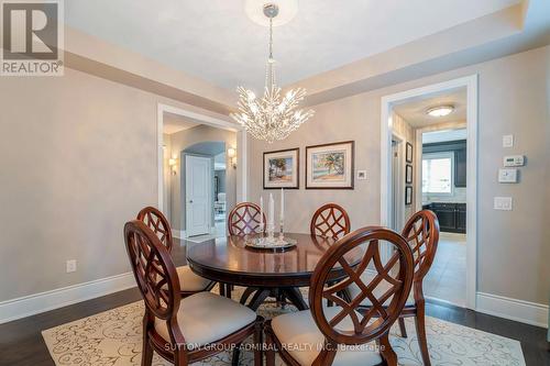 8 Chapel Gully Trail, King, ON - Indoor Photo Showing Dining Room