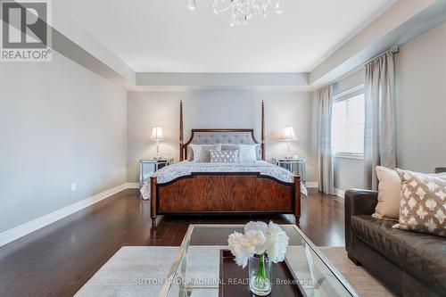 8 Chapel Gully Trail, King, ON - Indoor Photo Showing Bedroom