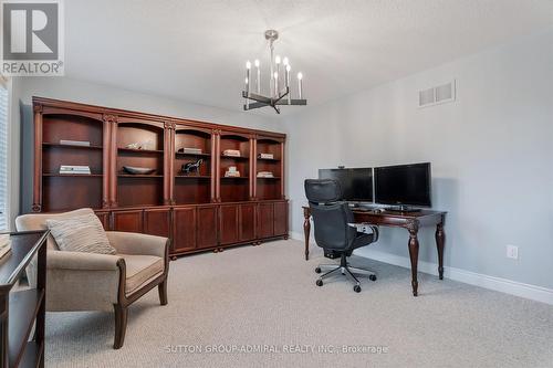 8 Chapel Gully Trail, King, ON - Indoor