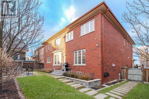 8 Chapel Gully Trail, King, ON - Outdoor With Exterior