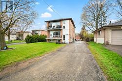 606 LANSDOWNE DRIVE Oshawa (Eastdale), ON L1G 1W4