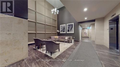 2304 - 330 Ridout Street N, London East (East K), ON - Indoor Photo Showing Other Room