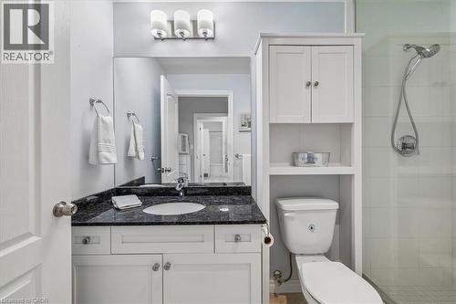34 Plains Road E Unit# 408, Burlington, ON - Indoor Photo Showing Bathroom