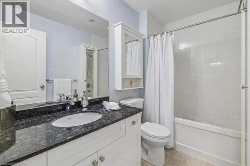 34 Plains Road E Unit# 408, Burlington, ON - Indoor Photo Showing Bathroom