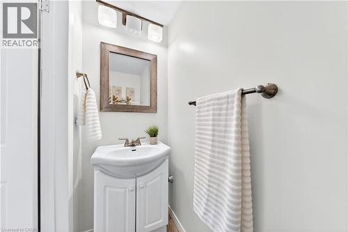 1177 Westerdam Road, Mississauga, ON - Indoor Photo Showing Bathroom