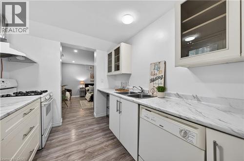 1177 Westerdam Road, Mississauga, ON - Indoor Photo Showing Kitchen With Double Sink