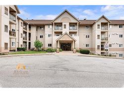 206-3000 SANDWICH Street  Windsor, ON N9C 4G3