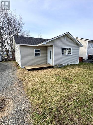 15 Earle Street  Grand Falls - Windsor, NL A2B 1E9
