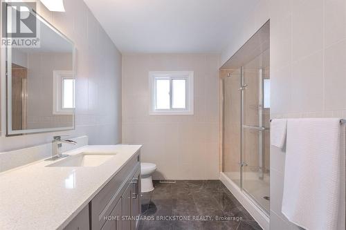 4538 Penhallow Road, Mississauga, ON - Indoor Photo Showing Bathroom