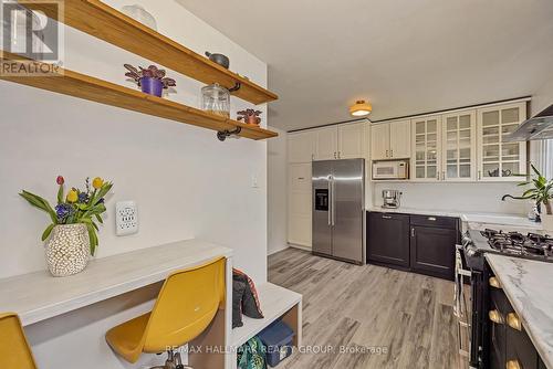2661 Conn Street, Ottawa, ON - Indoor Photo Showing Kitchen