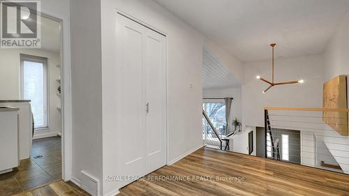 510 Foxview Place, Ottawa, ON - Indoor Photo Showing Other Room