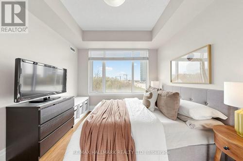 203 - 151 Upper Duke Crescent, Markham, ON - Indoor Photo Showing Bedroom