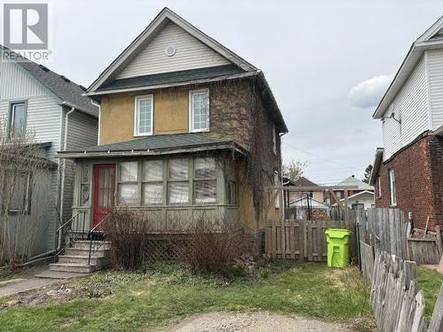 229 Gloucester ST  Sault Ste. Marie, ON P6A 1N6