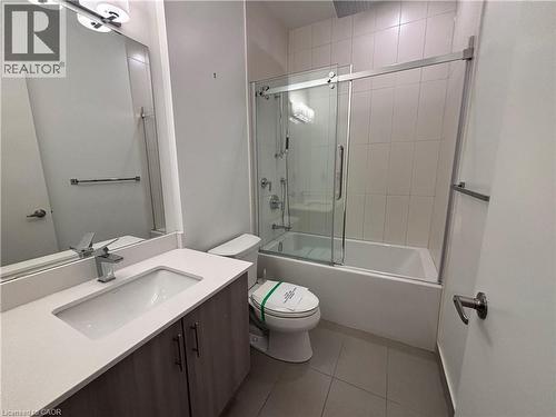 550 North Service Road Unit# 905, Grimsby, ON - Indoor Photo Showing Bathroom