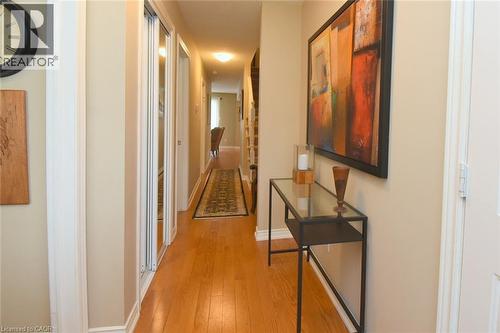 320 Hamilton Drive Unit# 4, Ancaster, ON - Indoor Photo Showing Other Room