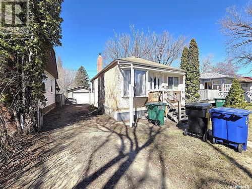 829 I Avenue N, Saskatoon, SK - Outdoor