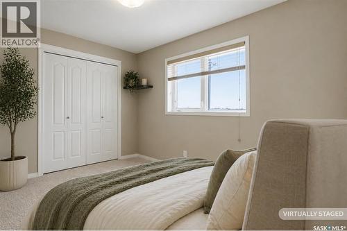 607 Beckett Crescent, Saskatoon, SK - Indoor Photo Showing Bedroom