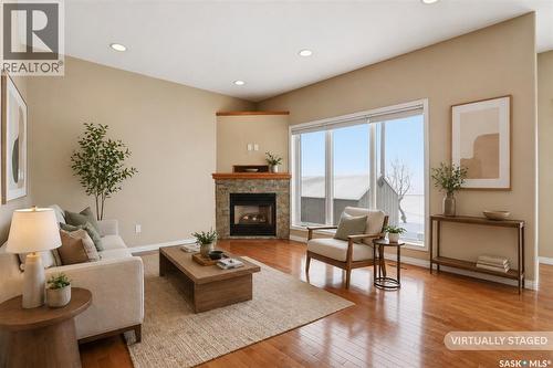607 Beckett Crescent, Saskatoon, SK - Indoor Photo Showing Living Room With Fireplace