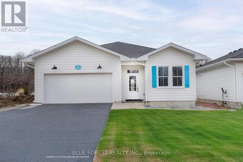 25 HARBOUR WAY  Central Elgin, ON N5L 1C5