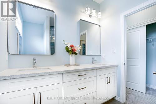 25 Harbour Way, Central Elgin (Port Stanley), ON - Indoor Photo Showing Bathroom