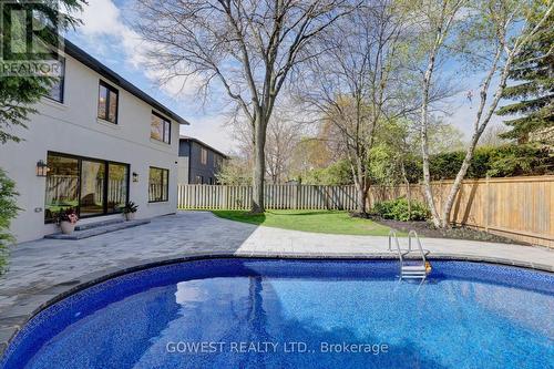 981 Valdese Drive, Mississauga, ON - Outdoor With In Ground Pool