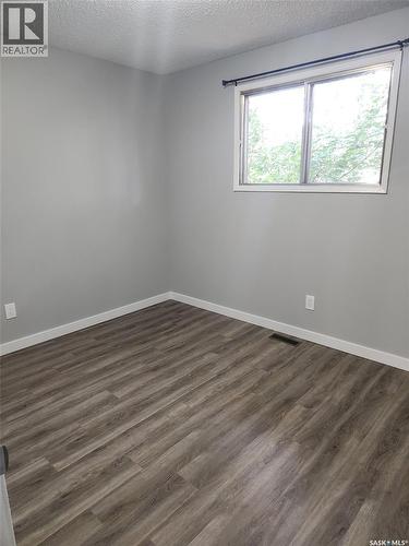 3615-3617 Fairlight Drive, Saskatoon, SK - Indoor Photo Showing Other Room