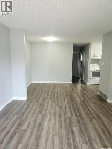3615-3617 Fairlight Drive, Saskatoon, SK - Indoor Photo Showing Other Room