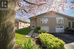 681 UPPER HORNING ROAD  Hamilton, ON L9C 7R3