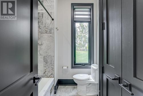 836059 4Th Line E, Mulmur, ON - Indoor Photo Showing Bathroom